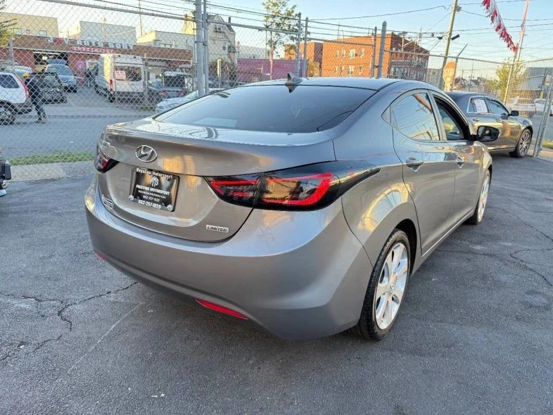 2013 Hyundai Elantra - Image 6 of 12