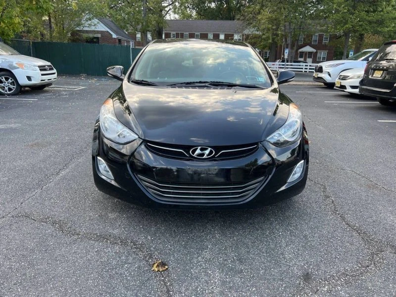 2013 Hyundai Elantra - Image 2 of 12