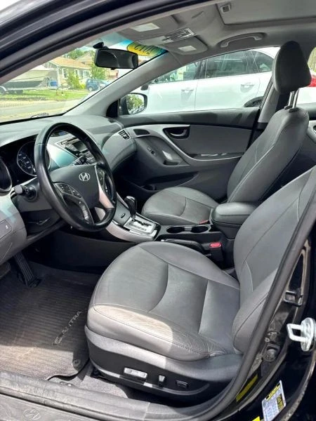 2013 Hyundai Elantra - Image 9 of 12