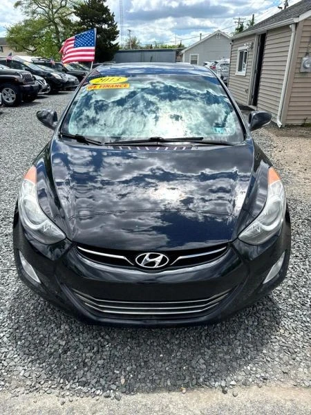 2013 Hyundai Elantra - Image 8 of 12