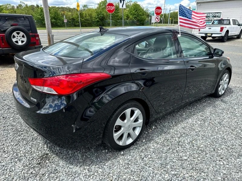 2013 Hyundai Elantra - Image 5 of 12
