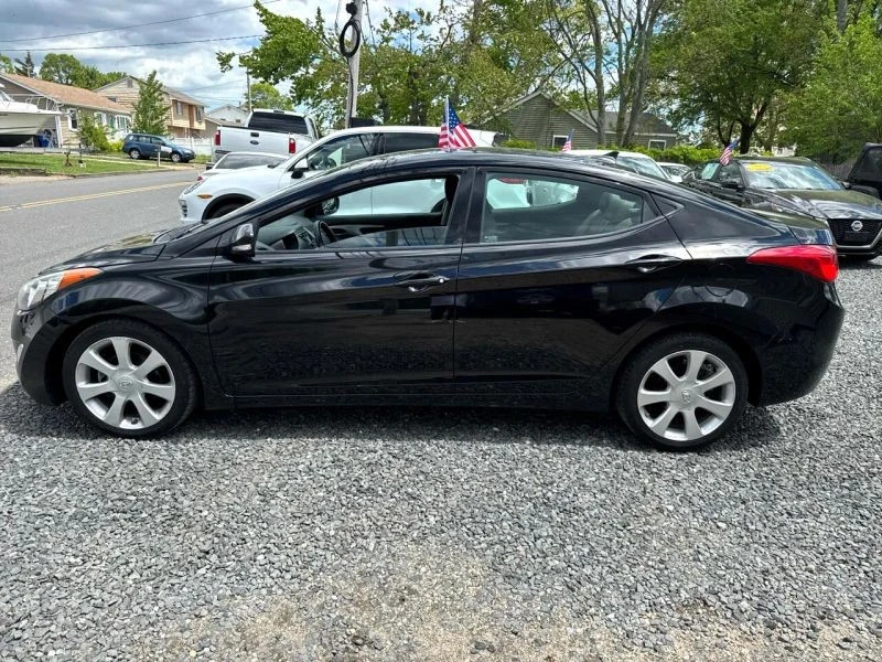 2013 Hyundai Elantra - Image 2 of 12