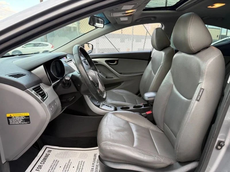 2013 Hyundai Elantra - Image 10 of 12
