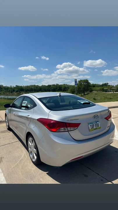 2013 Hyundai Elantra - Image 5 of 12