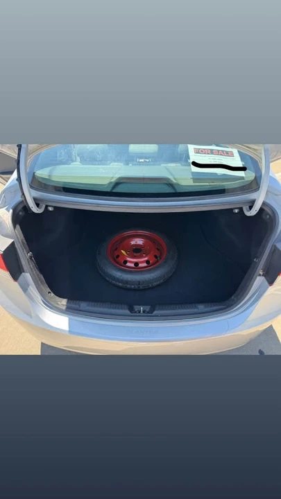 2013 Hyundai Elantra - Image 12 of 12