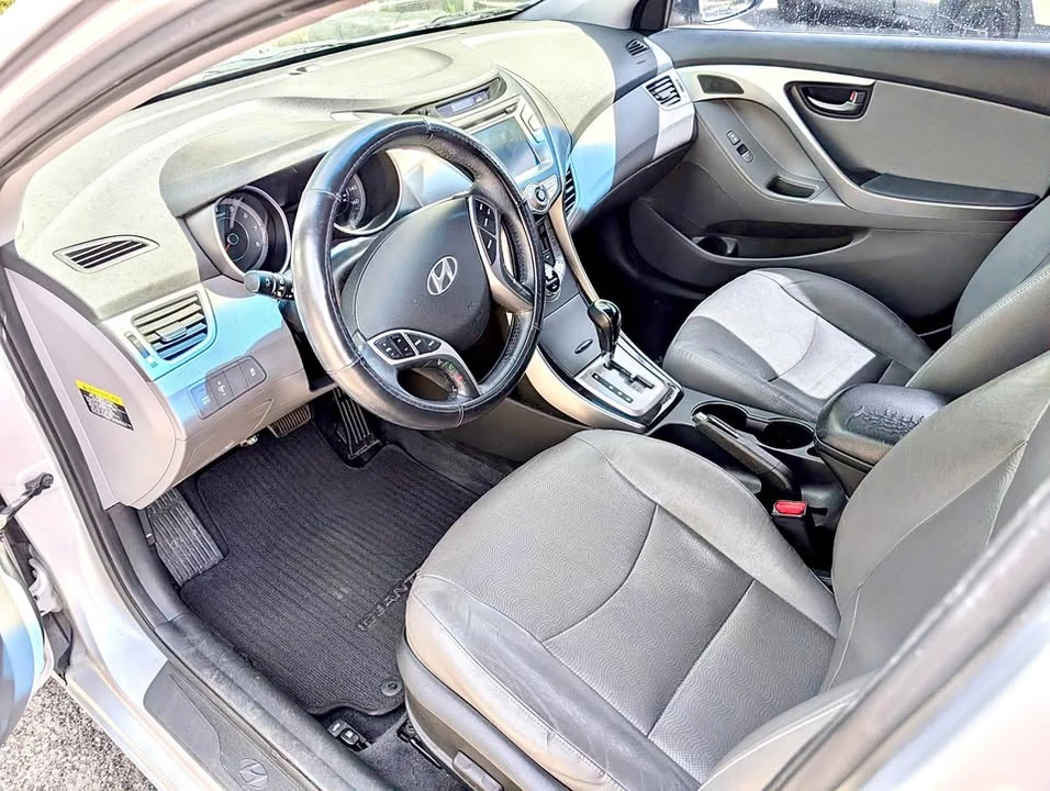 2013 Hyundai Elantra - Image 5 of 21