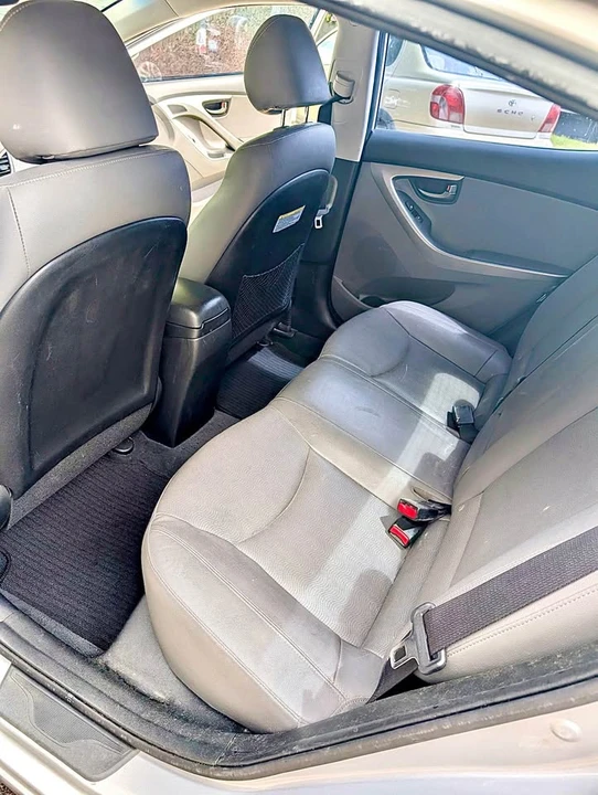 2013 Hyundai Elantra - Image 9 of 21