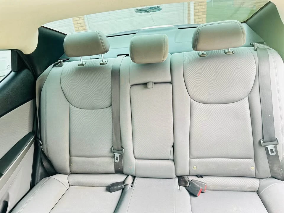 2013 Hyundai Elantra - Image 6 of 14