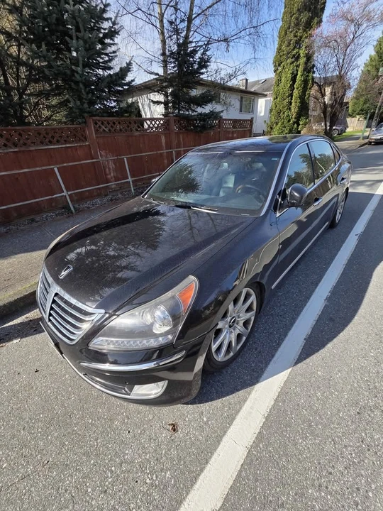 2013 Hyundai Equus - Image 2 of 15