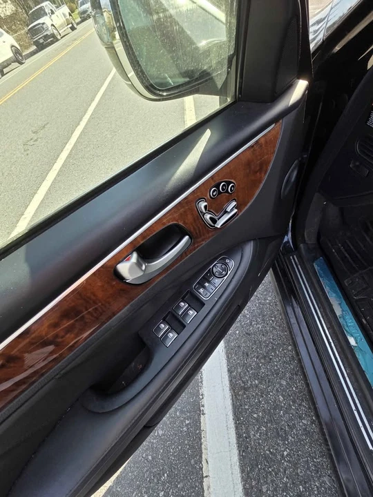2013 Hyundai Equus - Image 7 of 15