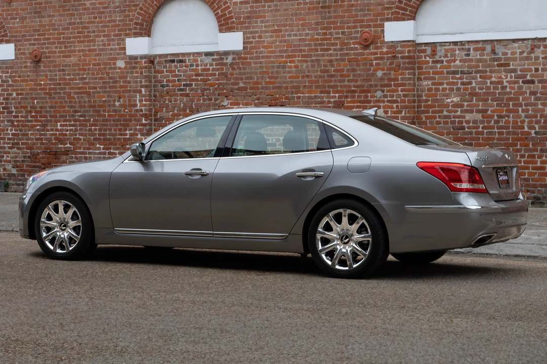 2013 Hyundai Equus - Image 10 of 31