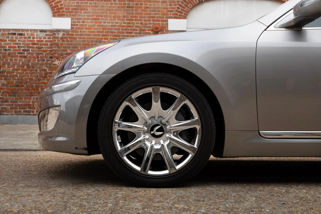 2013 Hyundai Equus - Image 29 of 31