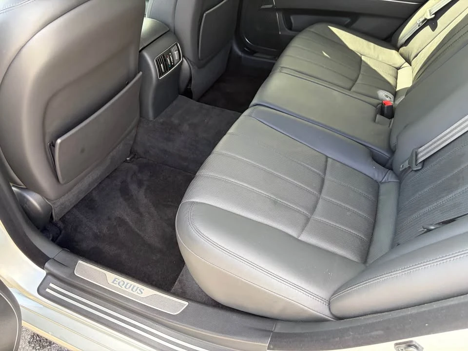 2013 Hyundai Equus - Image 9 of 20