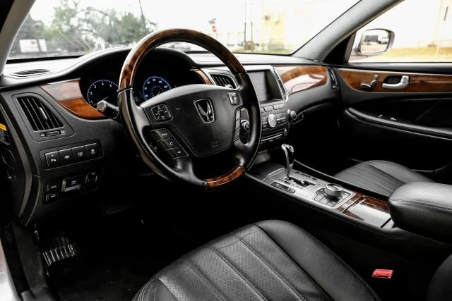 2013 Hyundai Equus - Image 3 of 21
