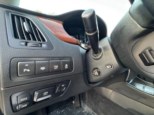 2013 Hyundai Equus - Image 14 of 21
