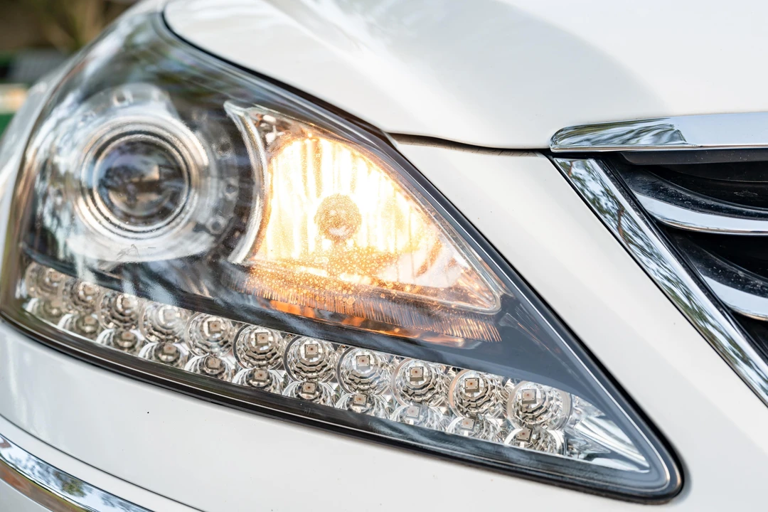 2013 Hyundai Equus - Image 16 of 31