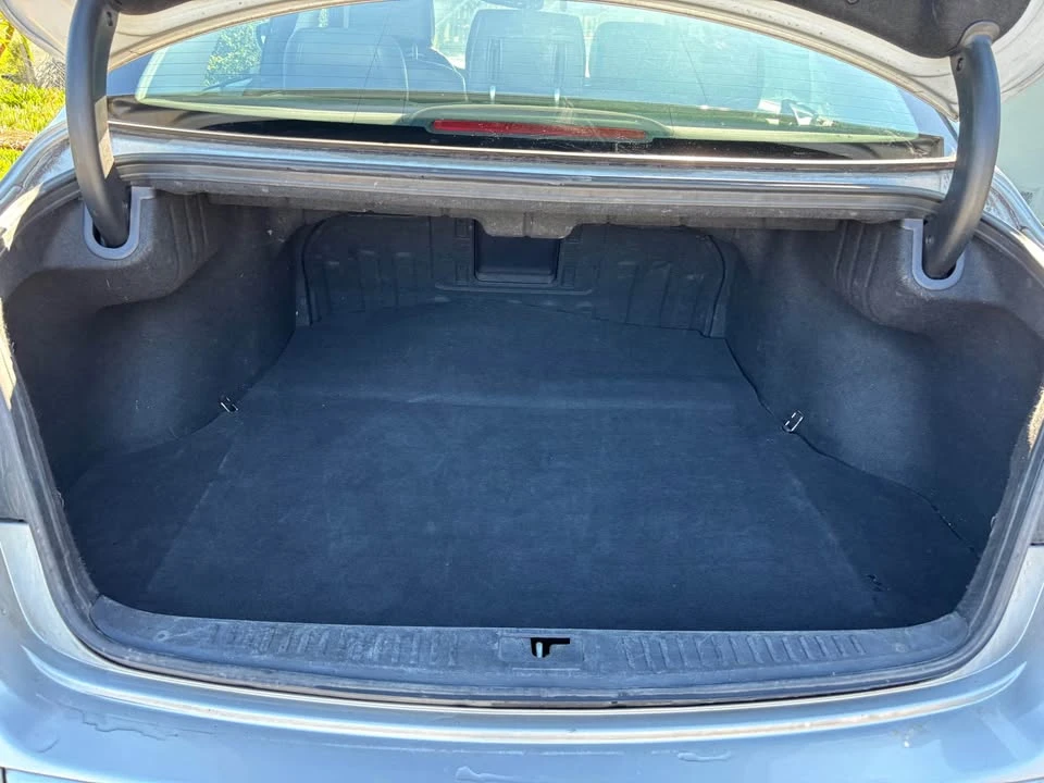 2013 Hyundai Genesis - Image 6 of 6