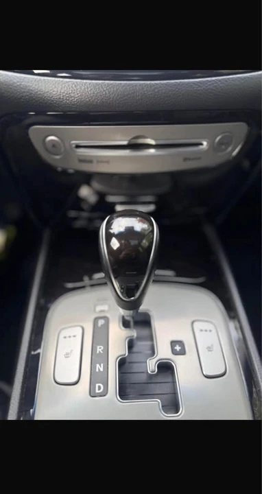 2013 Hyundai Genesis - Image 15 of 16