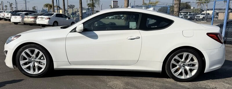 2013 Hyundai Genesis Coupe - Image 4 of 20