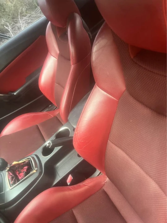 2013 Hyundai Genesis Coupe - Image 6 of 6