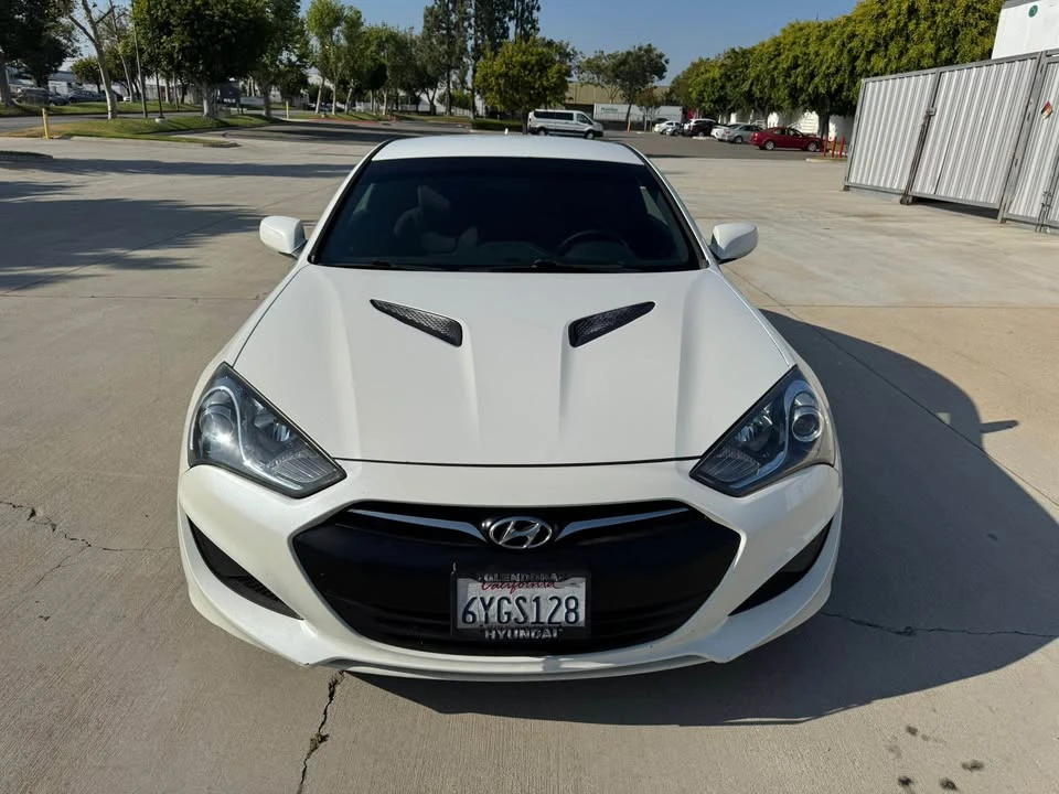 2013 Hyundai Genesis Coupe - Image 5 of 19