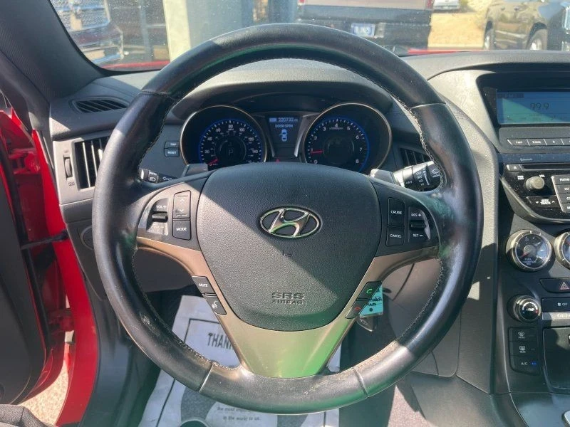 2013 Hyundai Genesis Coupe - Image 11 of 21