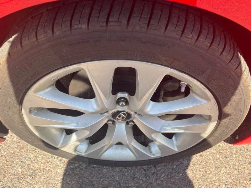 2013 Hyundai Genesis Coupe - Image 20 of 21