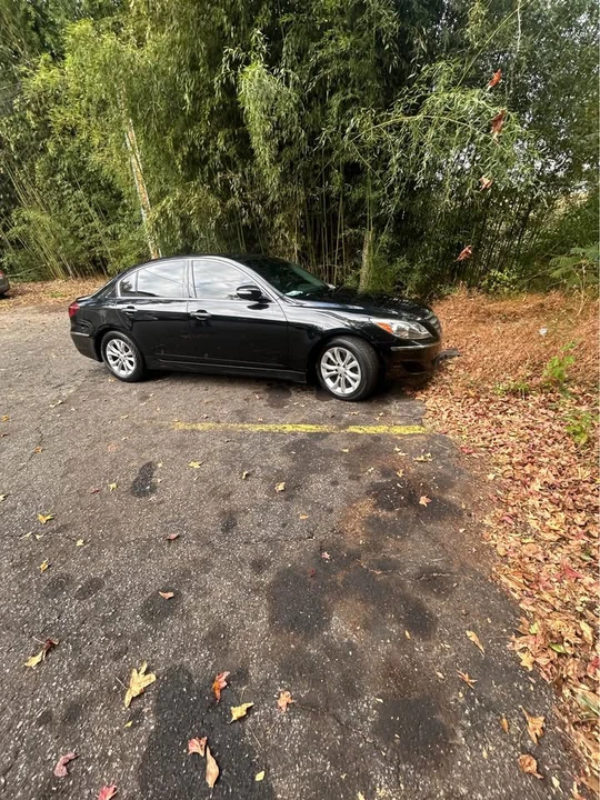 2013 Hyundai Genesis - Image 4 of 4