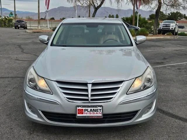 2013 Hyundai Genesis - Image 2 of 7