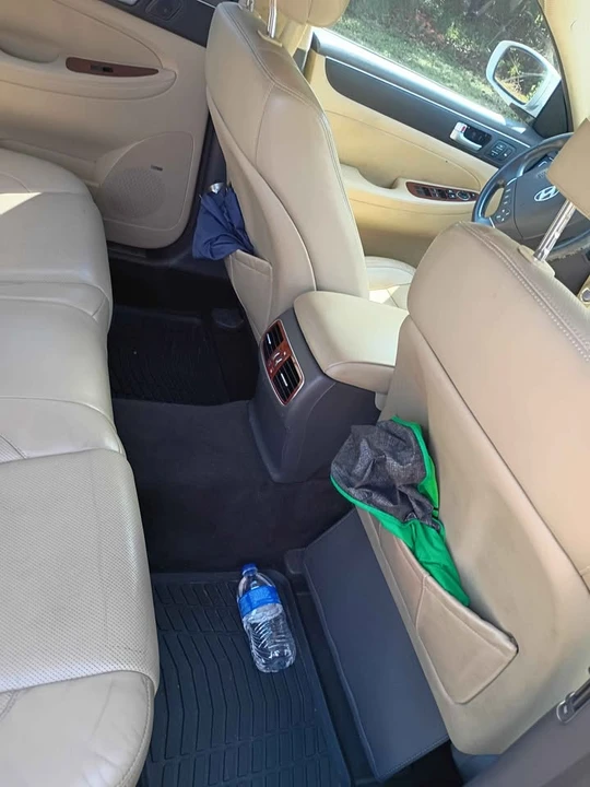 2013 Hyundai Genesis - Image 7 of 9
