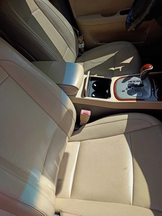 2013 Hyundai Genesis - Image 5 of 9