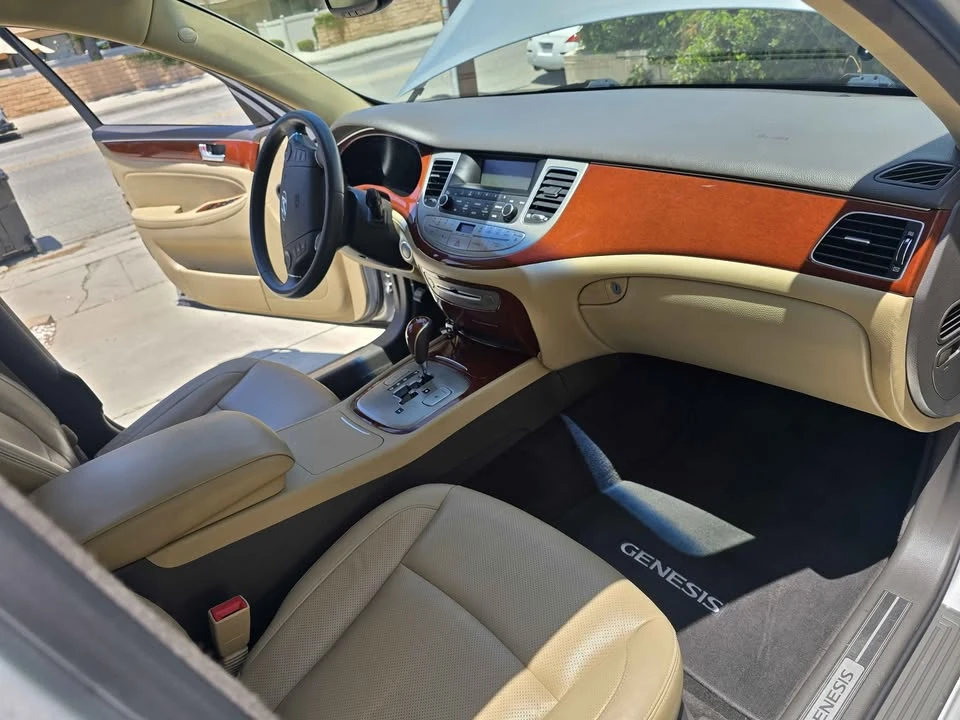 2013 Hyundai Genesis - Image 3 of 16