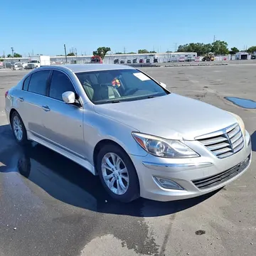 2013 Hyundai Genesis 3.8 Sedan