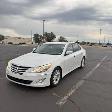 2013 Hyundai Genesis 3.8 Sedan