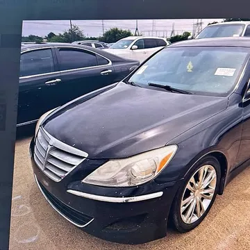 2013 Hyundai Genesis 3.8 Sedan 4D