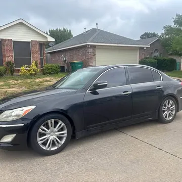 2013 Hyundai Genesis 3.8 Sedan