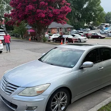 2013 Hyundai Genesis 3.8 Sedan 4D