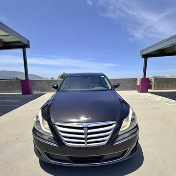 2013 Hyundai Genesis 3.8 Sedan 4D