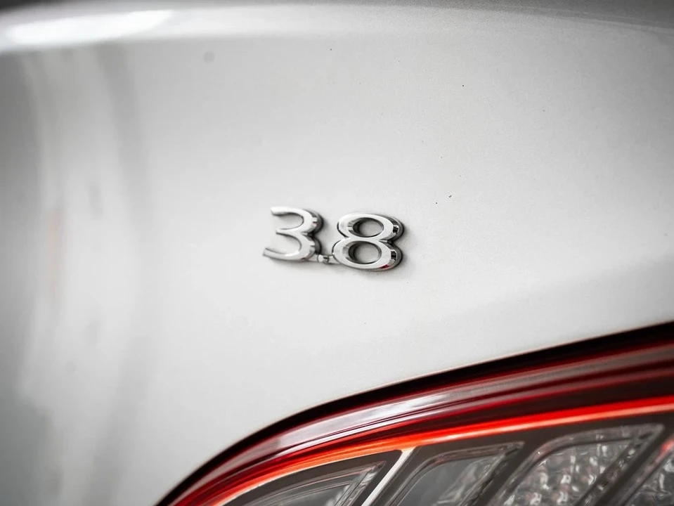 2013 Hyundai Genesis Coupe - Image 9 of 21