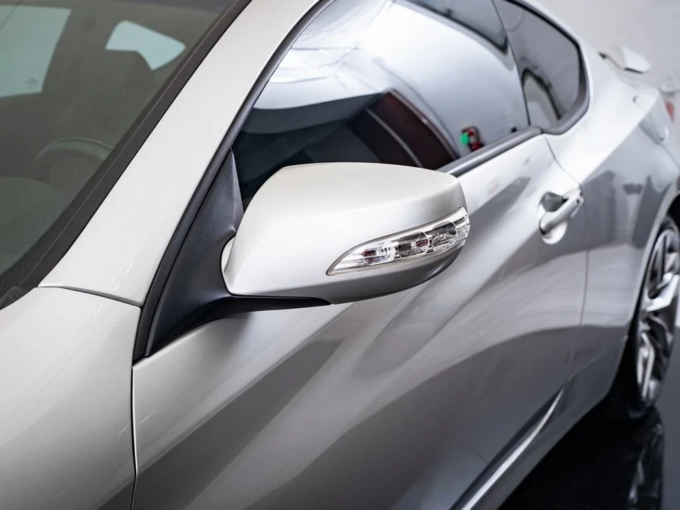 2013 Hyundai Genesis Coupe - Image 16 of 21