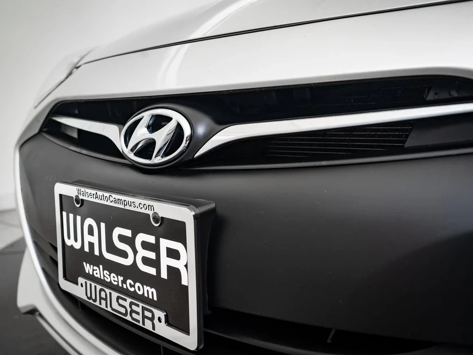 2013 Hyundai Genesis Coupe - Image 3 of 21