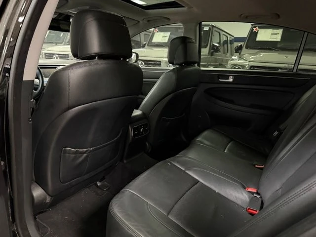 2013 Hyundai Genesis - Image 5 of 15