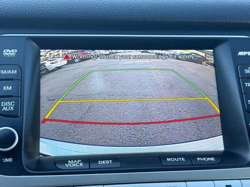 2013 Hyundai Genesis - Image 17 of 20