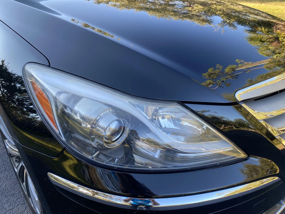 2013 Hyundai Genesis - Image 12 of 31