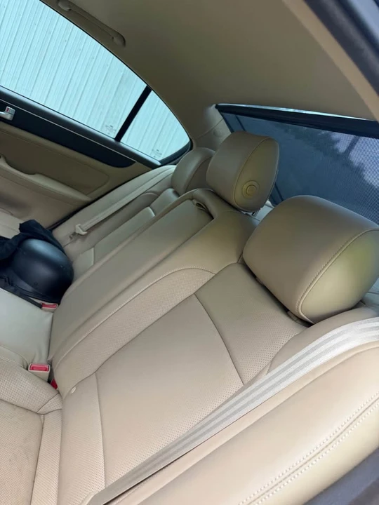 2013 Hyundai Genesis - Image 8 of 8