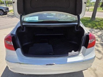 2013 Hyundai Genesis - Image 6 of 17