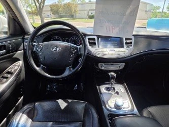 2013 Hyundai Genesis - Image 9 of 17