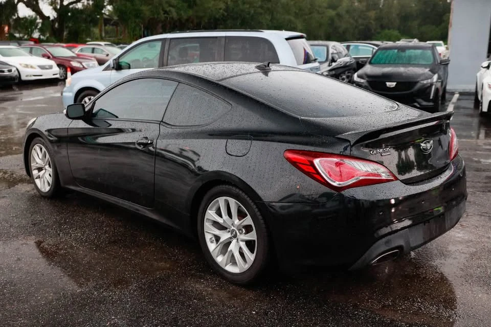 2013 Hyundai Genesis Coupe - Image 3 of 9