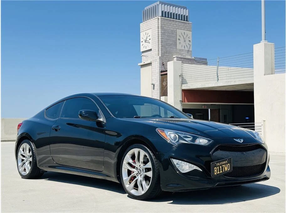 2013 Hyundai Genesis Coupe - Image 2 of 16