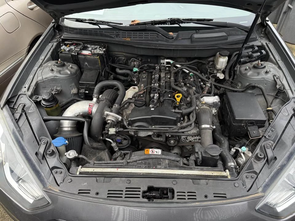 2013 Hyundai Genesis Coupe - Image 3 of 4